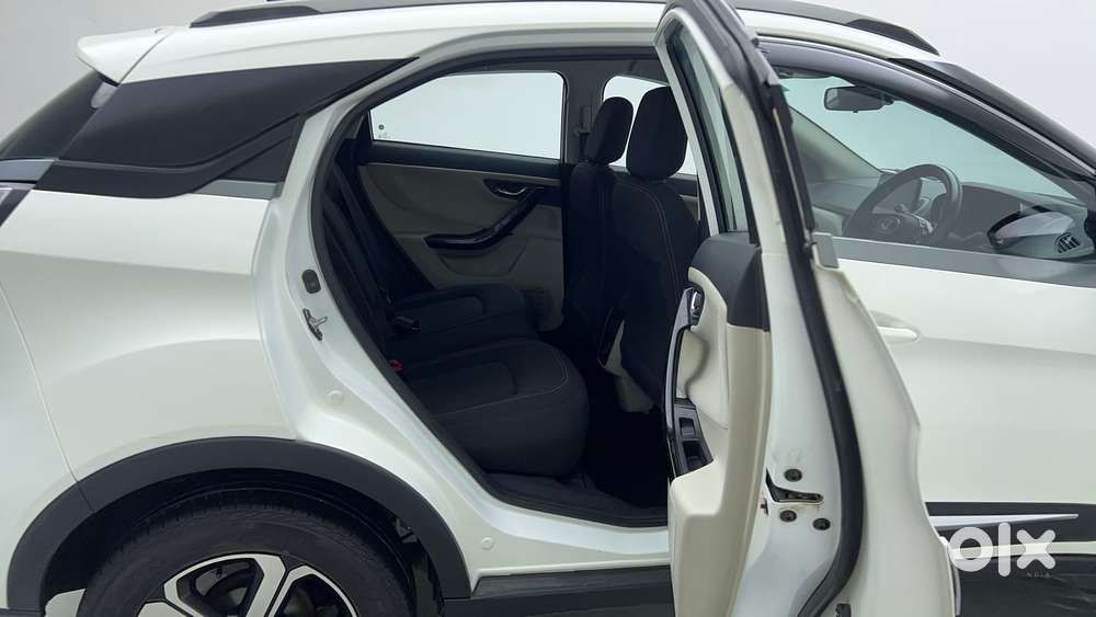 Tata Nexon 1.5 Revotorq Xza Plus S Amt, 2021, Petrol