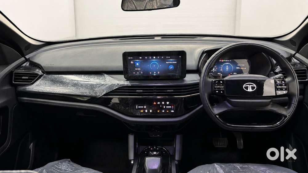 Tata Safari Adventure Plus Dark Edition, 2026, Diesel