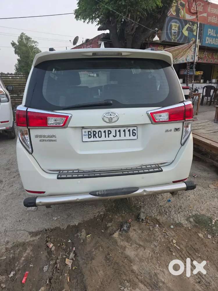 Toyota Innova Crysta 2018