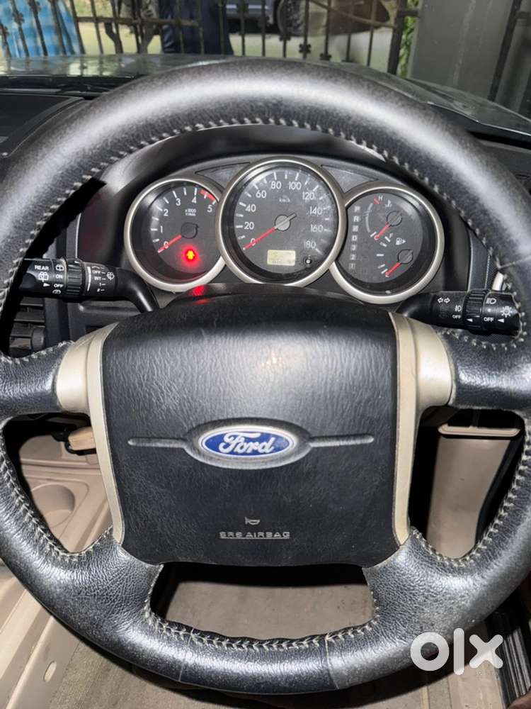 Ford Endeavour 2010 Diesel