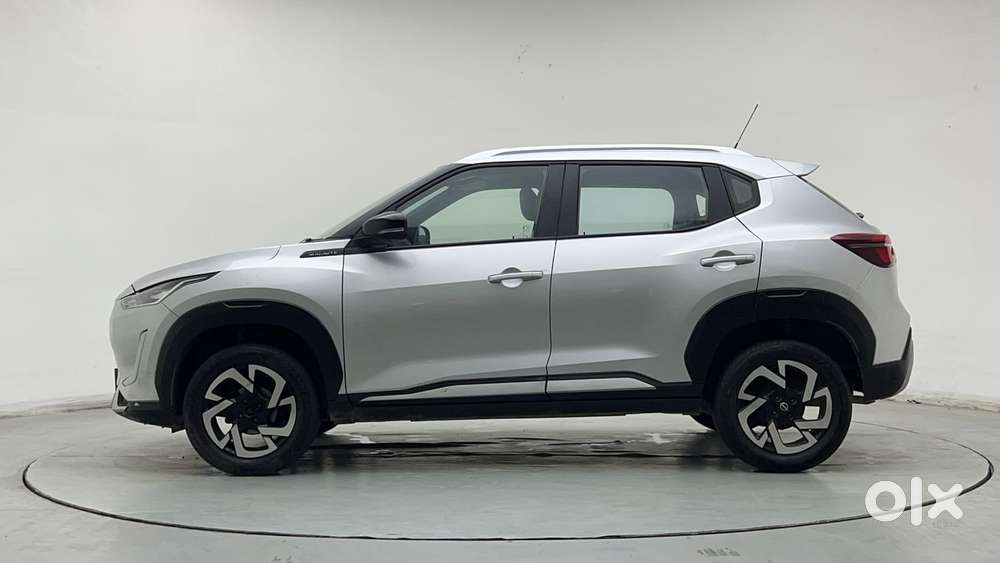 Nissan Magnite 1.0 Xv Executive, 2022, Petrol