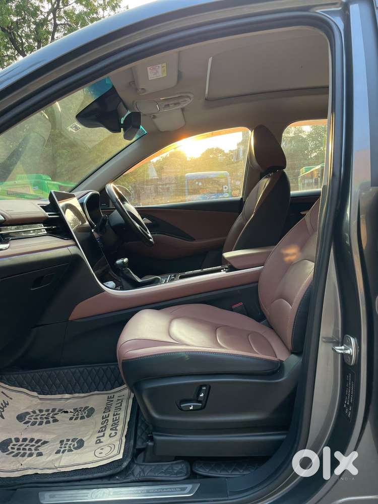 Mg Hector Plus Savvy Pro 1.5 Turbo Petrol Cvt 7 Str, 2024, Petrol