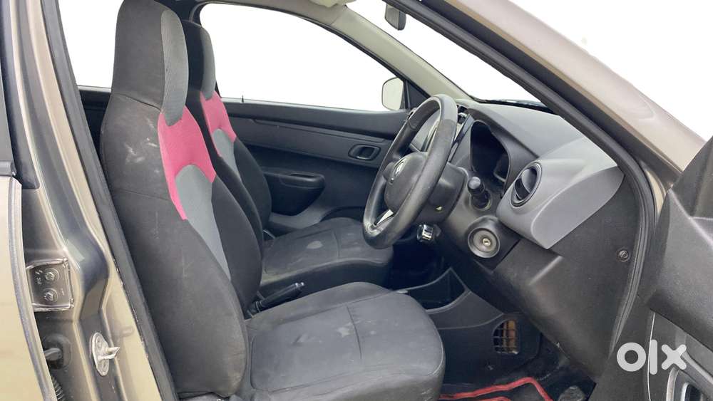 Renault Kwid 2015-2019 1.0 Rxt (o), 2017, Petrol