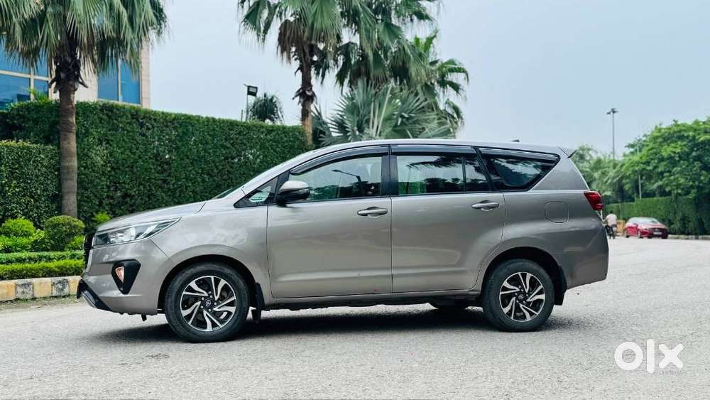 Toyota Innova Crysta [2020-ongoing] 2.4 Gx 7 Str, 2021, Diesel