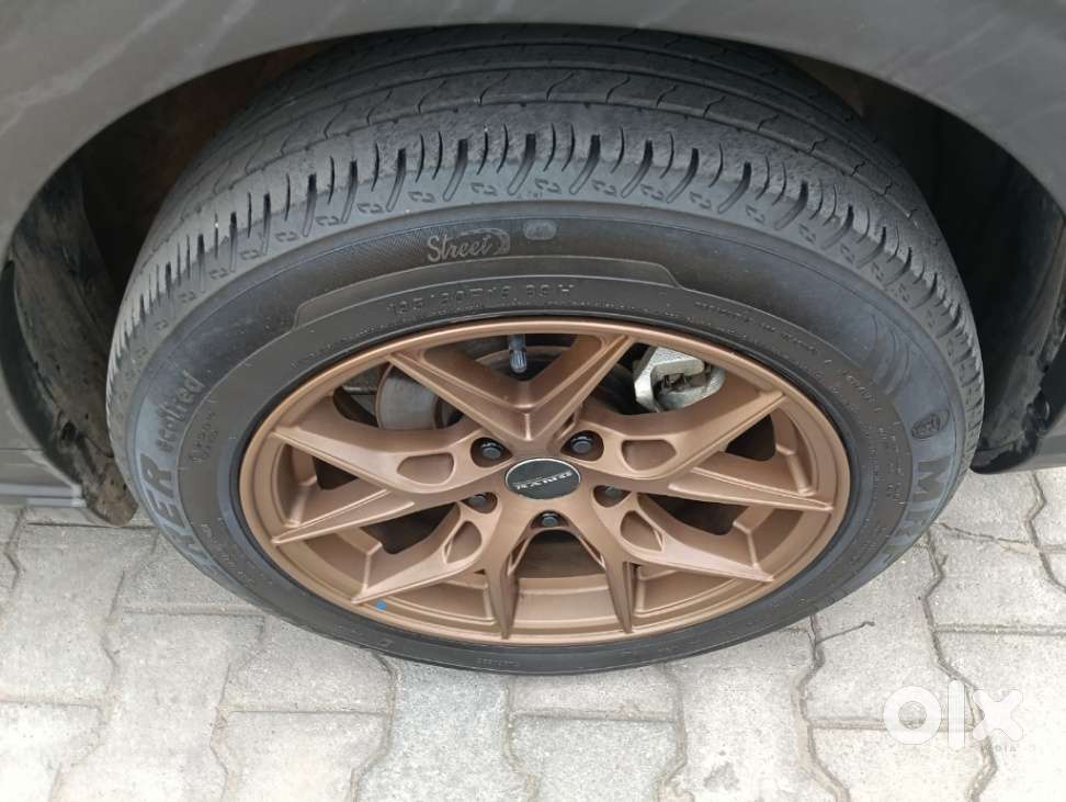 Maruti Suzuki Xl6 1.5 Zeta Mt, 2022, Petrol