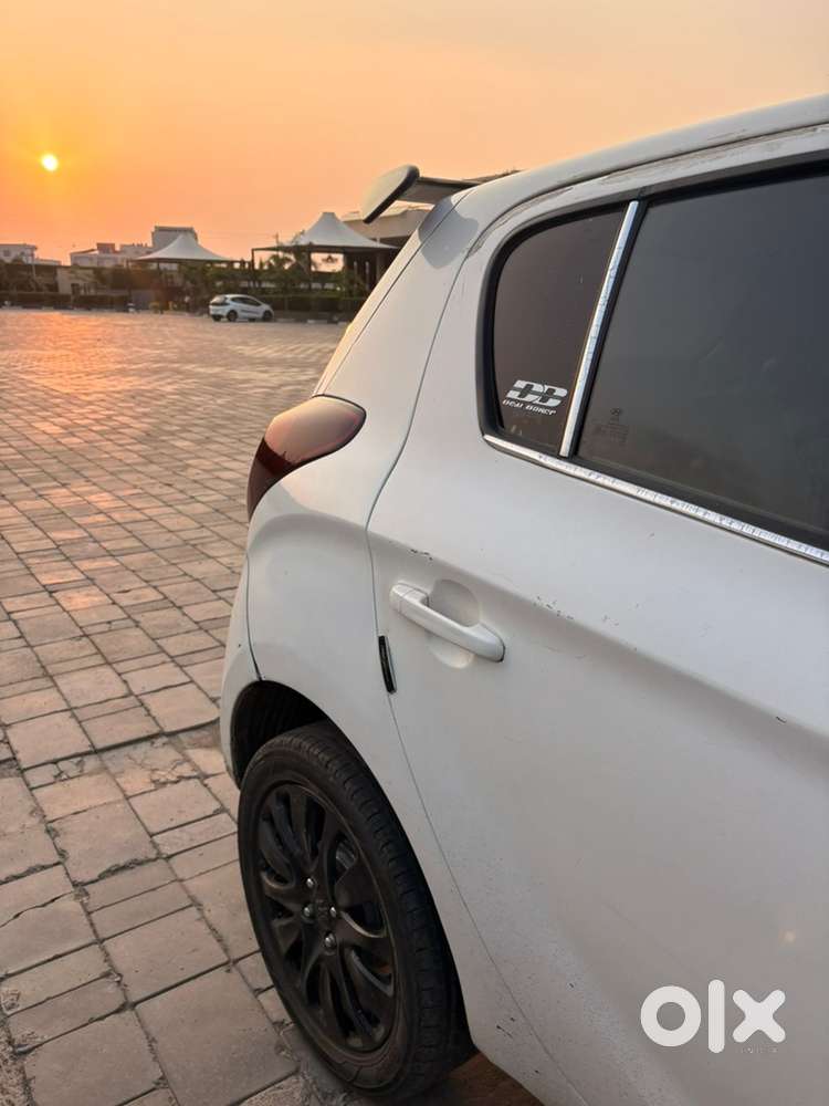 Hyundai I20 Petrol Manual 2012