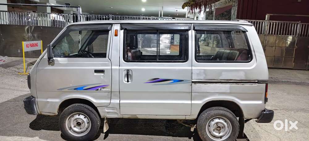 Maruti Suzuki Omni 8 Seater, 2010, Petrol
