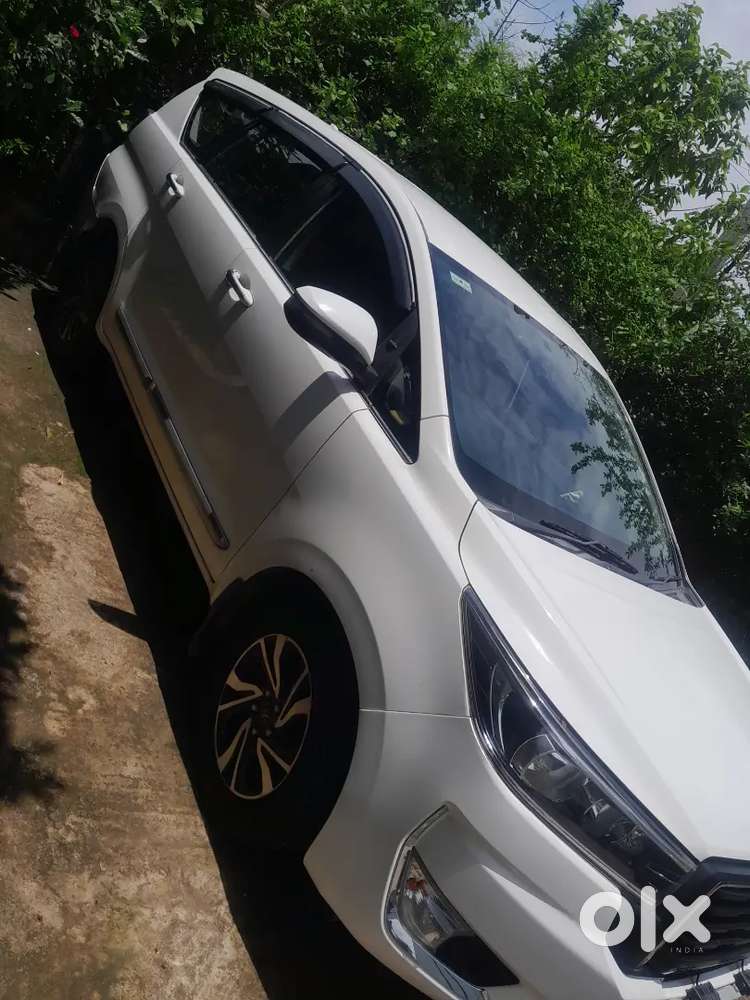 Toyota Innova Crysta 2021