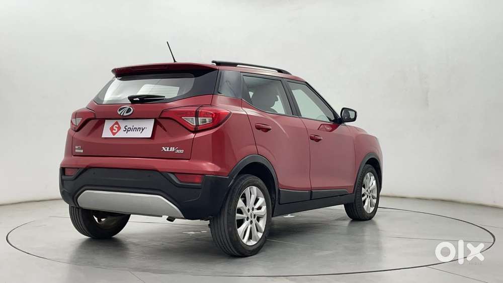Mahindra Xuv300 W8 Amt Diesel, 2020, Diesel