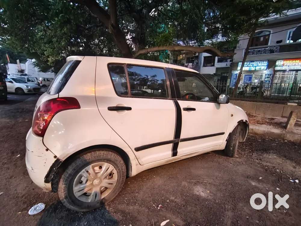 Maruti Suzuki Swift 2011 Petrol Good Condition