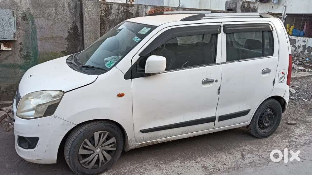 Maruti Suzuki Wagon R Flex Fuel 2017 Cng & Petrol Good Condition