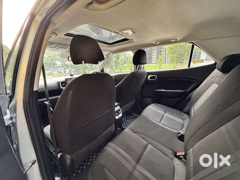 Hyundai Venue 1.0 Sx (o) Turbo Dct, 2019, Petrol