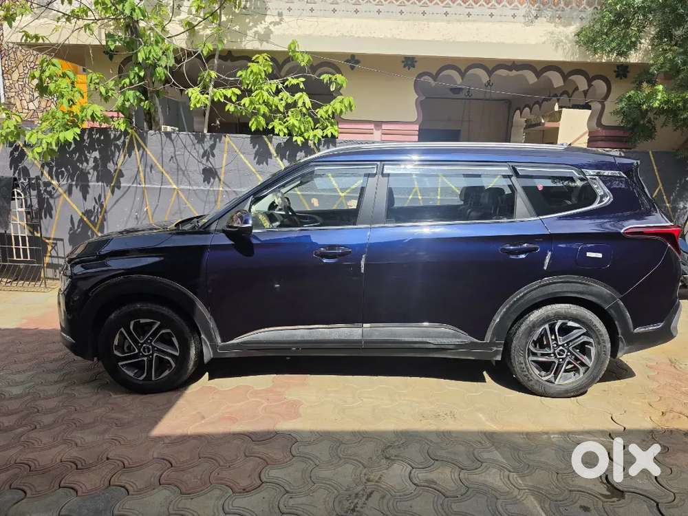Kia Carens 2022 Petrol 24800 Km Driven