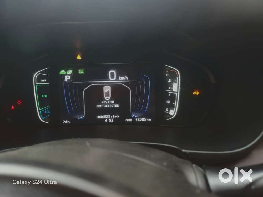 Toyota Urban Cruiser Hyryder 1.5 V Hybrid, 2023, Petrol