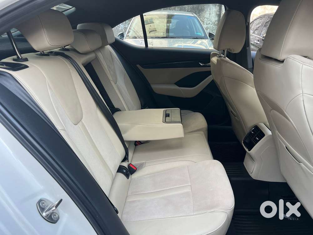 Skoda Octavia 2.0 Style Tsi At, 2022, Petrol