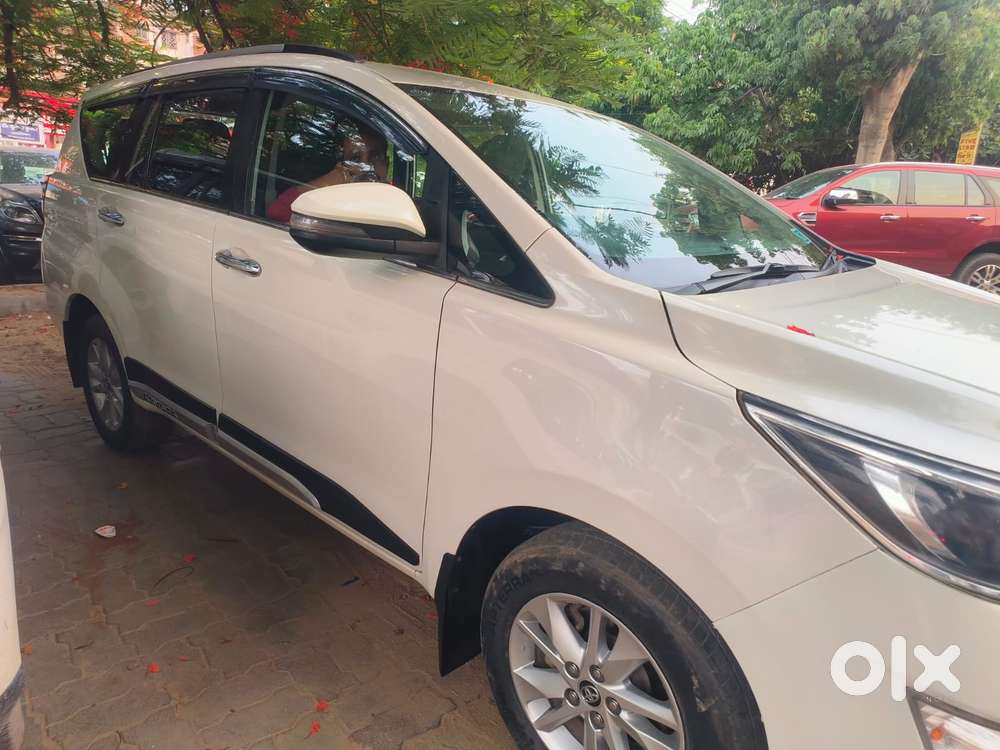 Toyota Innova Crysta 2.4 V 7 Str, 2018, Diesel