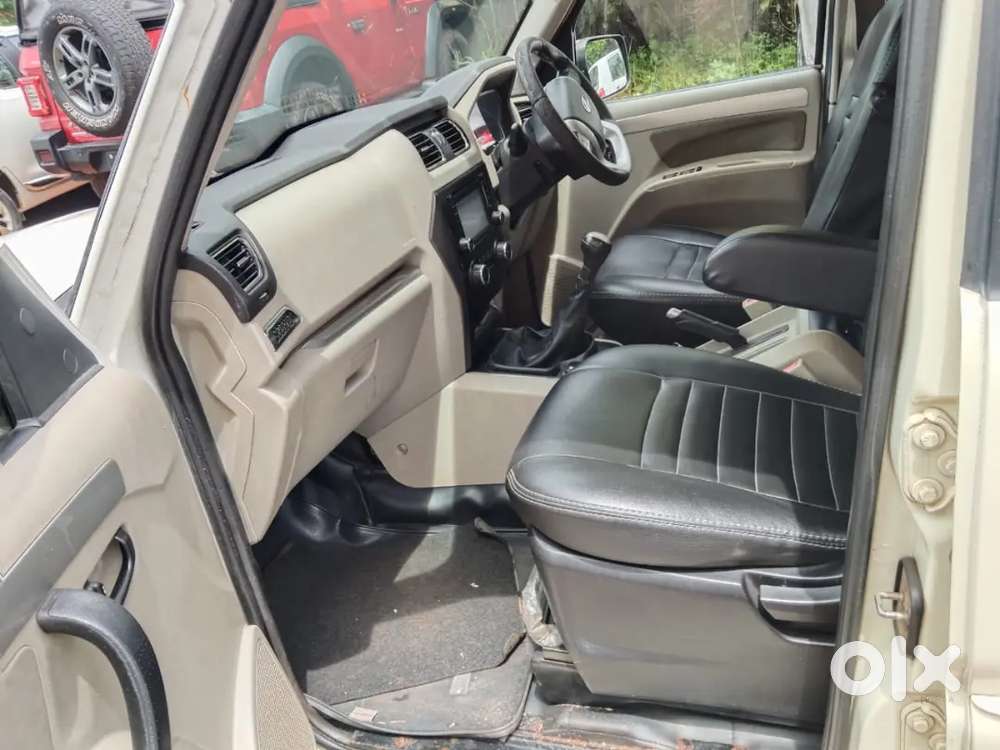 Mahindra Scorpio S10 Diesel 2016