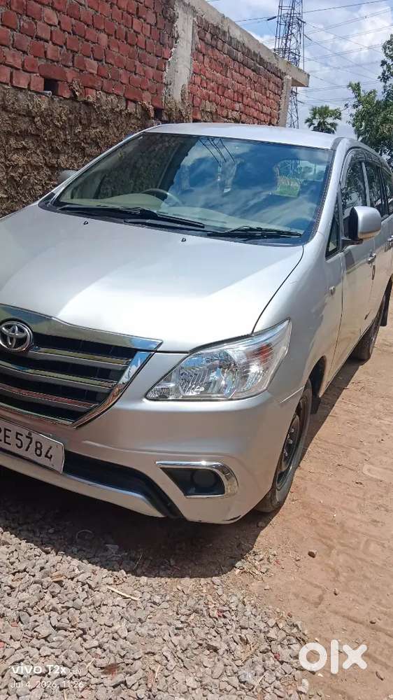 Toyota Innova 2.5g 2012 September
