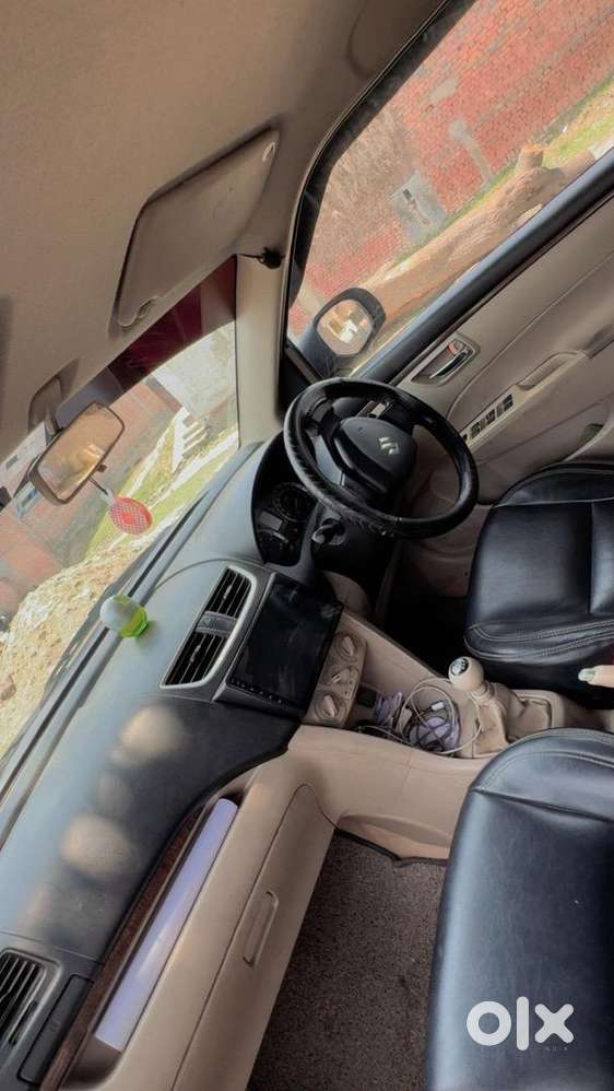 Maruti Suzuki Swift Dzire 2015 Diesel Well Maintained