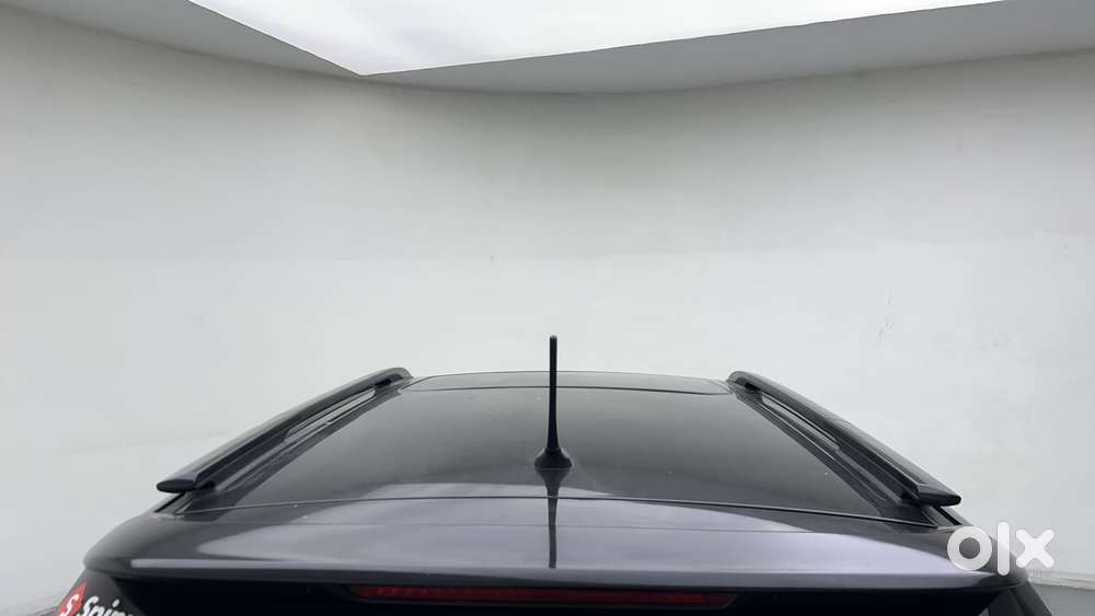 Mahindra Xuv300 W8 Option, 2022, Petrol