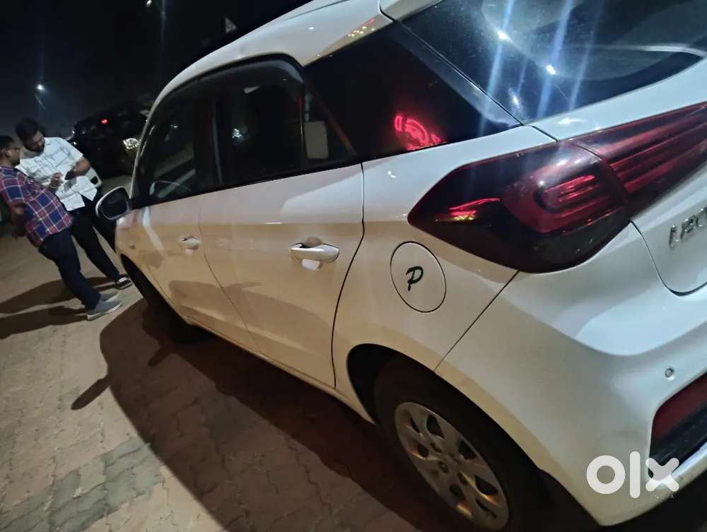 Hyundai I20 2019 Petrol 71000 Km Driven