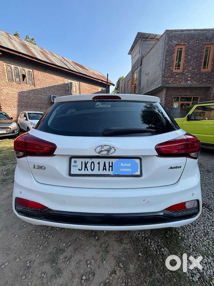 Hyundai I20 Petrol Asta Option, 2018, Petrol