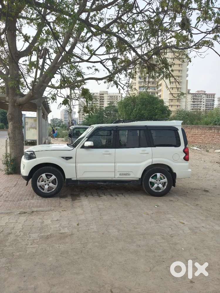 Mahindra Scorpio Classic 2019 Diesel 85215 Km Driven