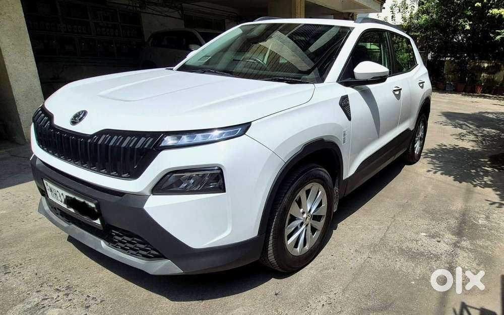 Skoda Kylaq Signature Plus At, 2025, Petrol