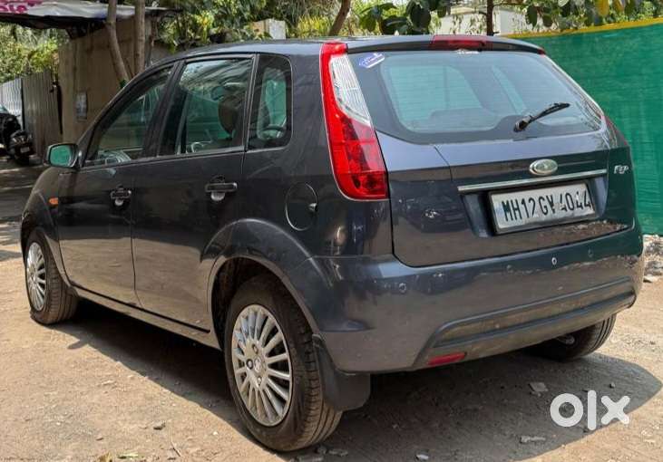 Ford Figo 2010-2012 Petrol Zxi, 2011, Petrol