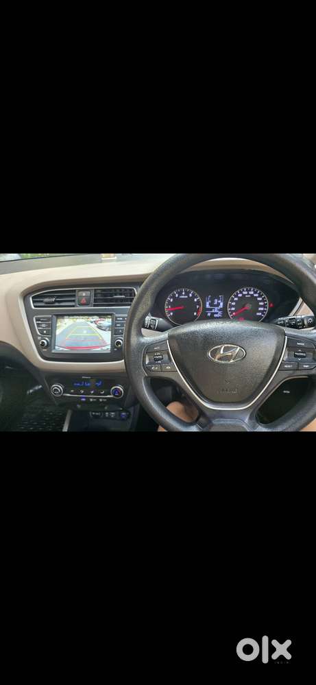 Hyundai I20 2019 Petrol 26400 Km Driven