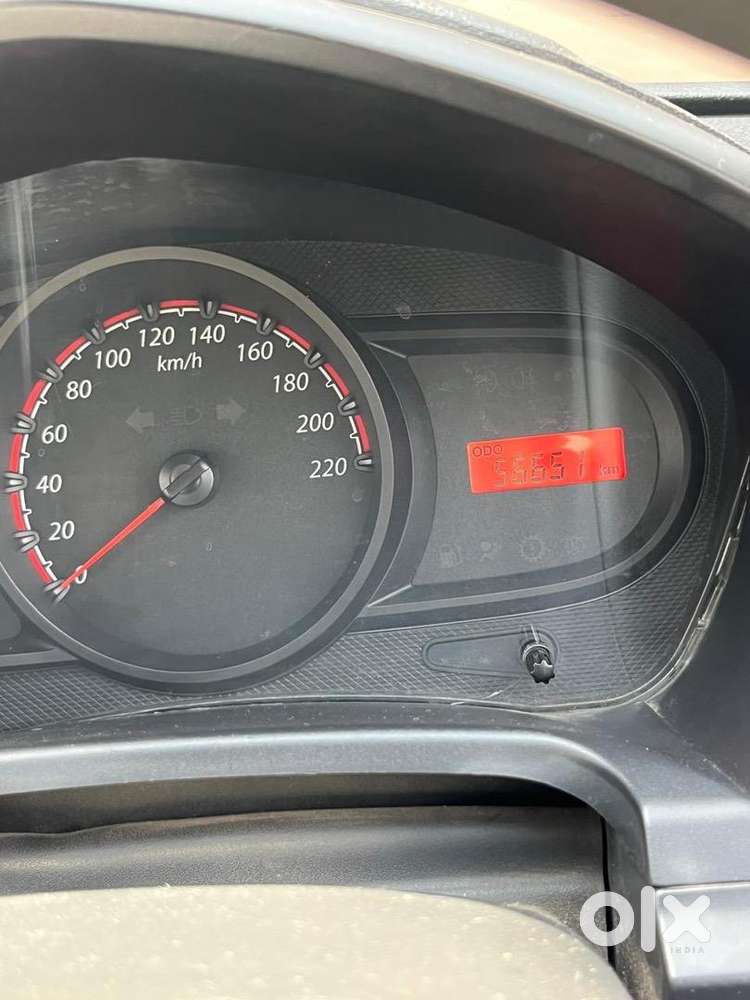 Ford Petrol Manual 2011 Car