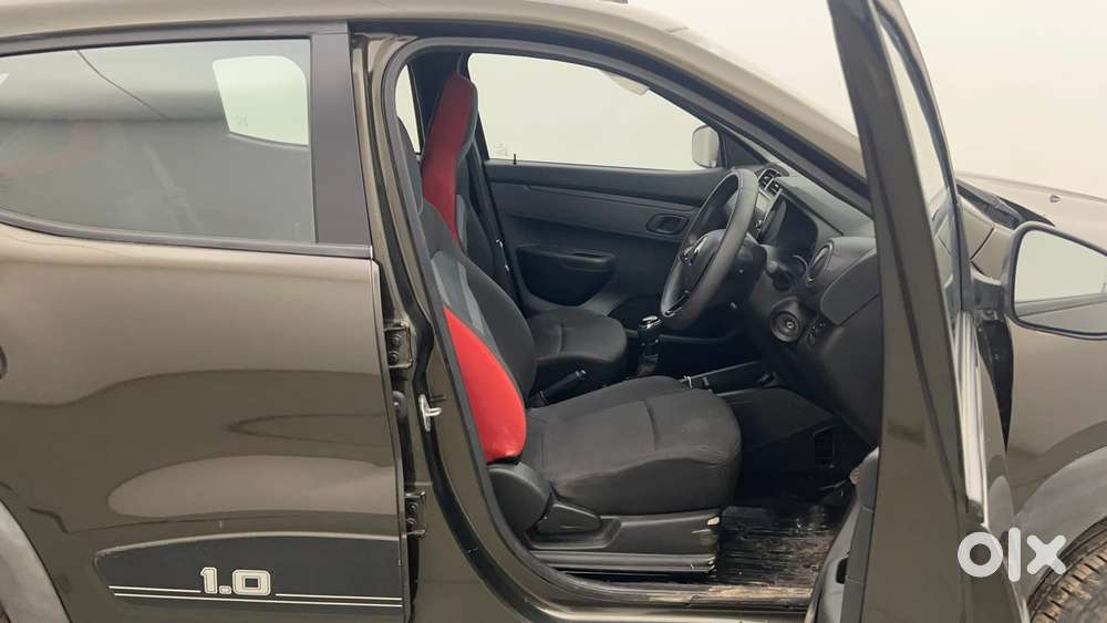 Renault Kwid Rxt 1.0, 2023, Petrol