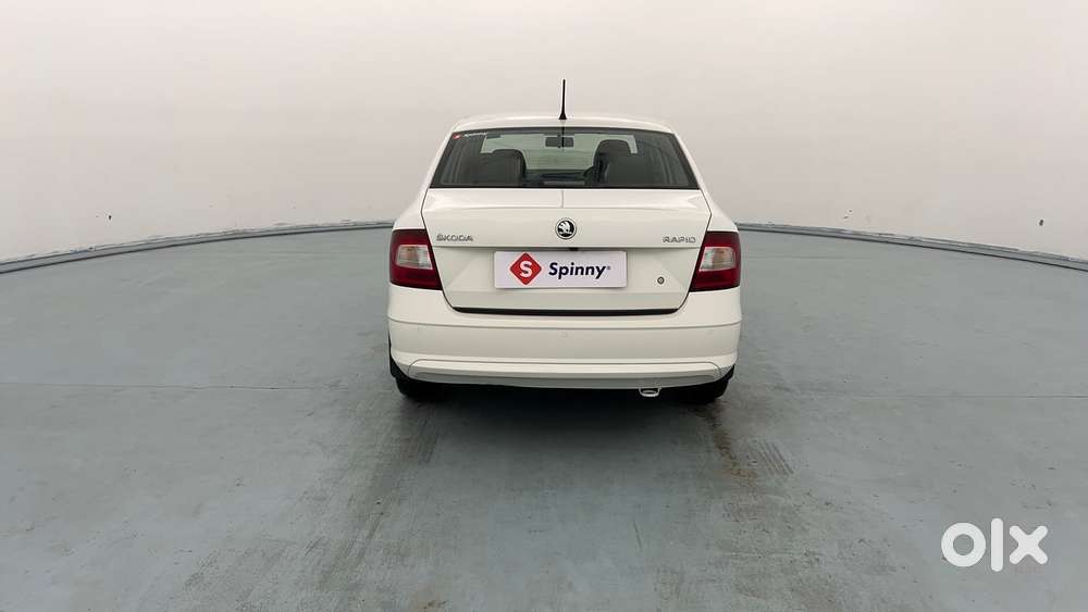 Skoda Rapid 1.0 Ambition Tsi, 2021, Petrol