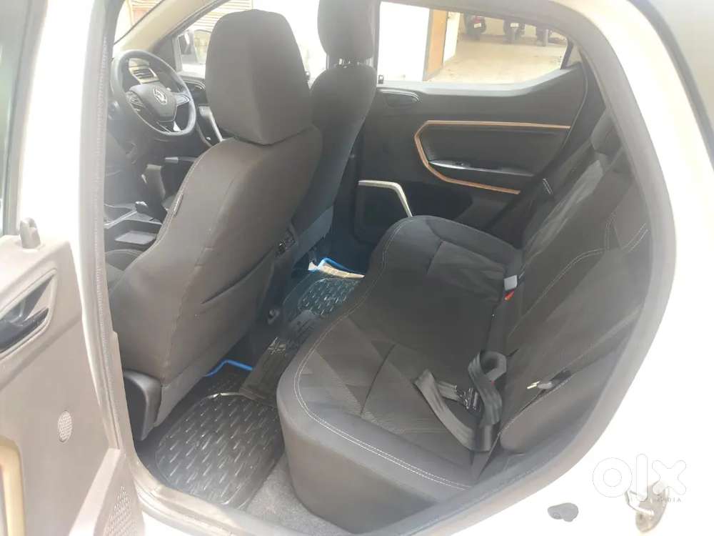 Renault Kiger 2022 Petrol 13300 Km Driven. Well Maintained.