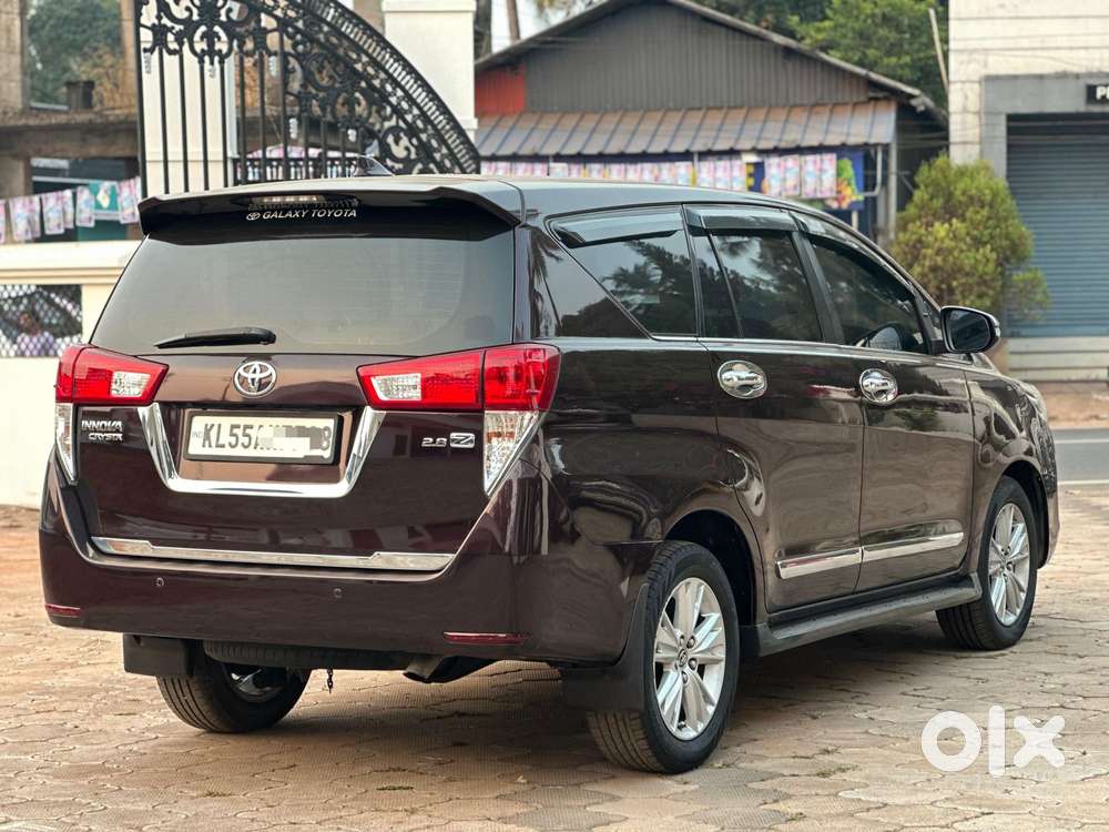 Toyota Innova Crysta 2.8 Zx At, 2016, Diesel
