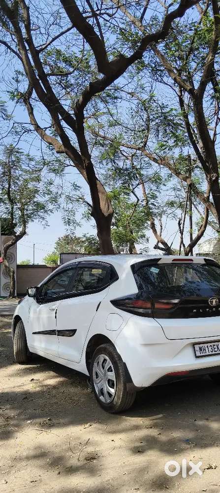 Tata Altroz 1.2 Xm Plus 2024