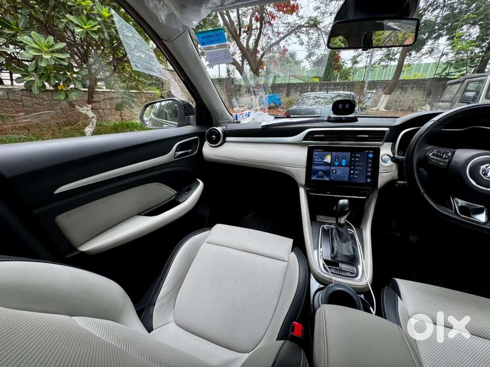 2022 Mg Astor Smart Cvt Automatic - Petrol - 10.25l