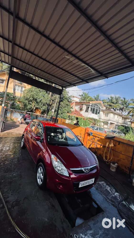 Hyundai I20 Sportz Petrol 2011