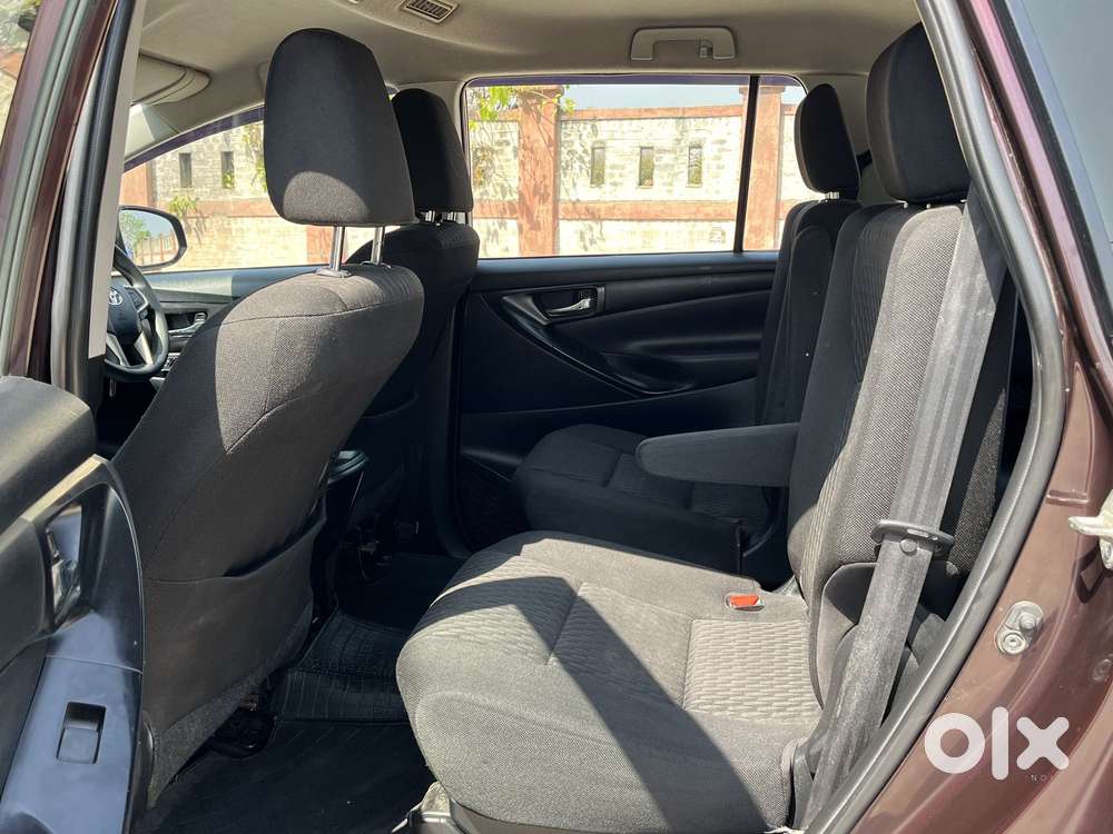 Toyota Innova Crysta 2.4 Gx Mt, 2018, Diesel