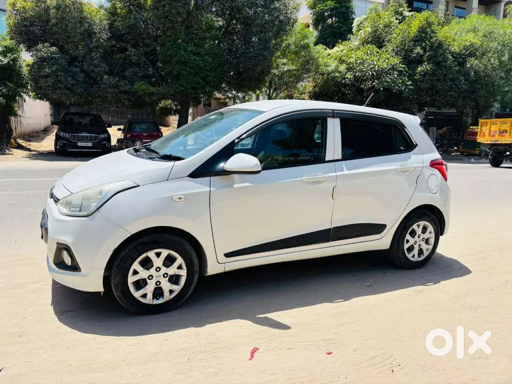 Hyundai Grand I10 2014 Petrol 100000 Km Driven