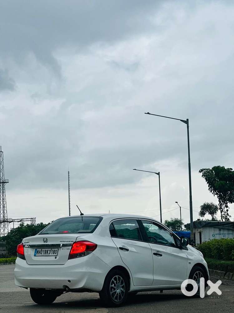 Honda Amaze, 2013