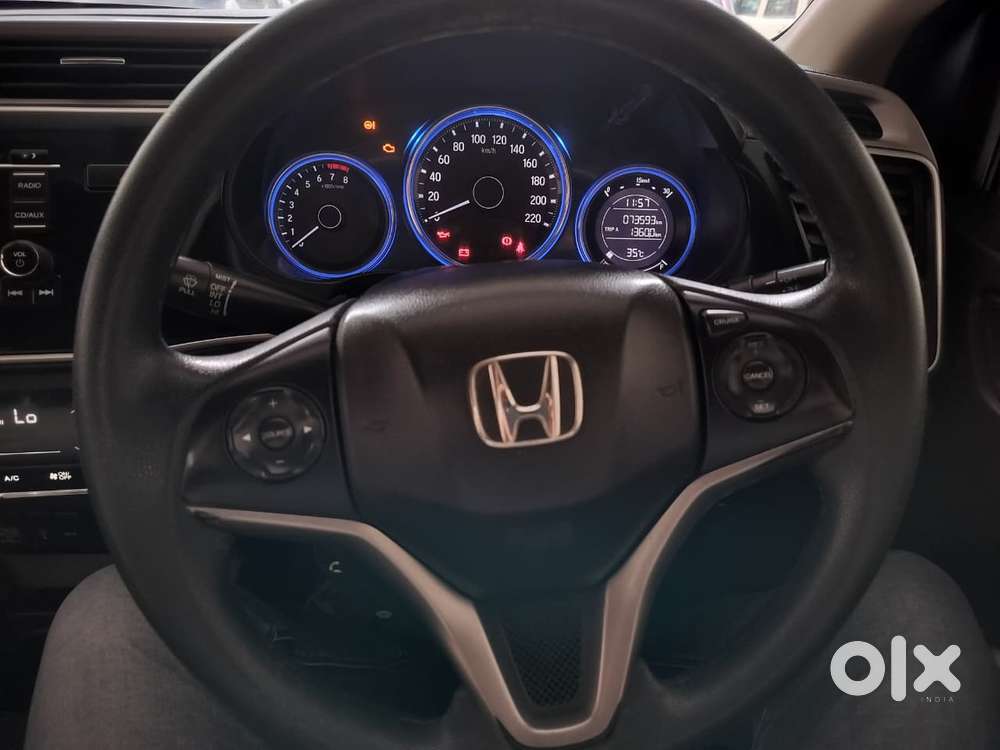 Honda City I-vtec V, 2017, Petrol