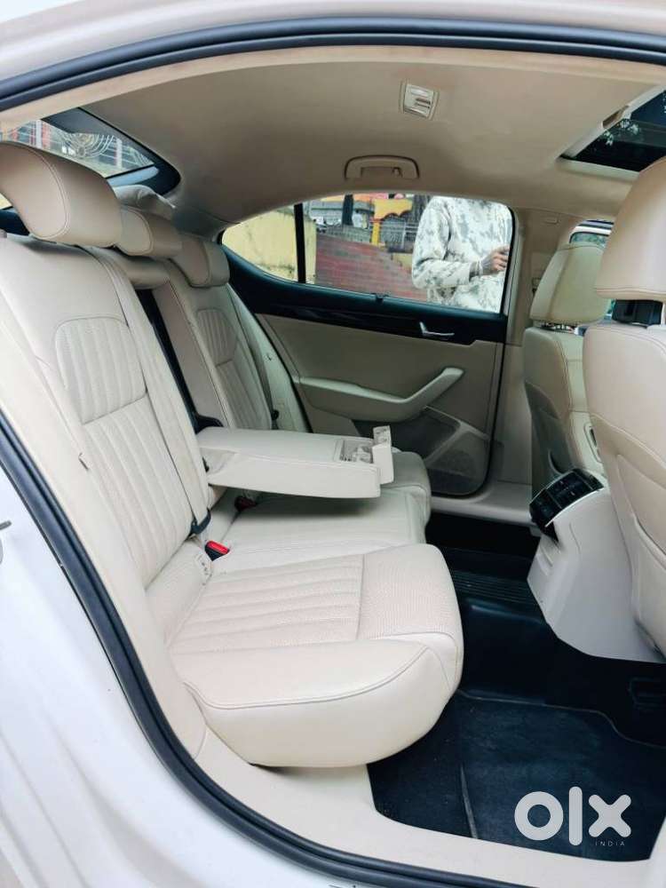 Skoda Superb Lk 1.8 Tsi At, 2018, Diesel