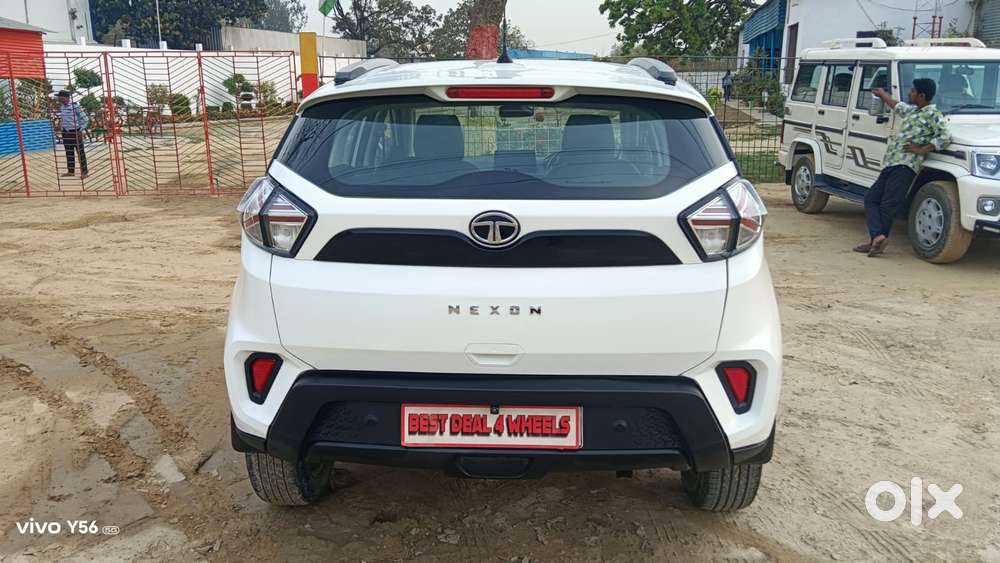 Tata Nexon 1.5 Revotorq Xm (s), 2023, Diesel