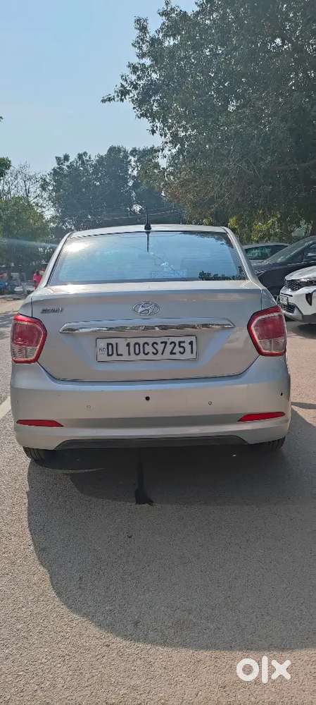Hyundai Xcent 2015 Petrol 69560 Km Driven
