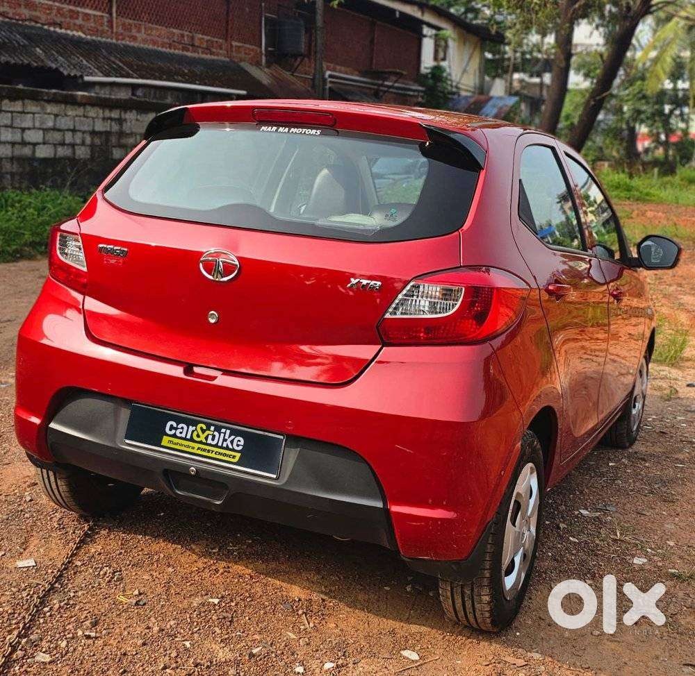 Tata Tiago 1.2 Revotron Xta, 2018, Petrol