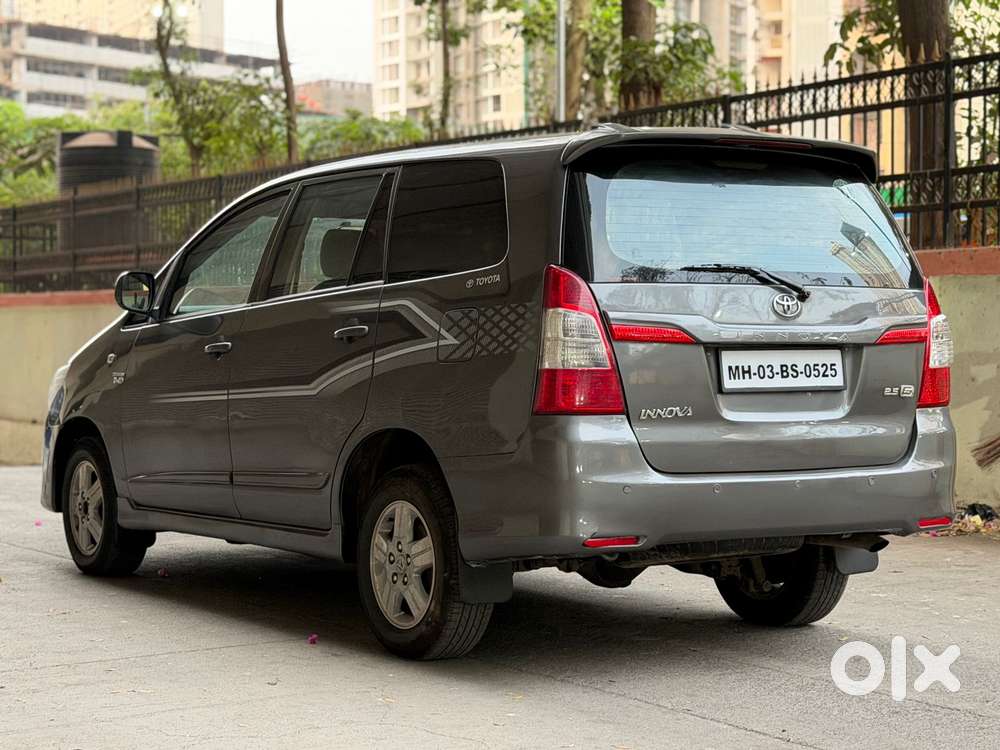 Toyota Innova 2.5 G (diesel) 8 Seater Bs Iv, 2014, Diesel