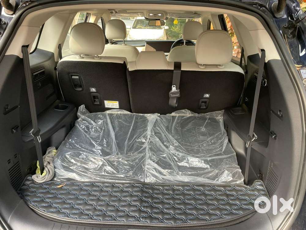 Mahindra Xuv700 2.2 Ax 7 Diesel At Luxury Pack Str, 2024, Diesel