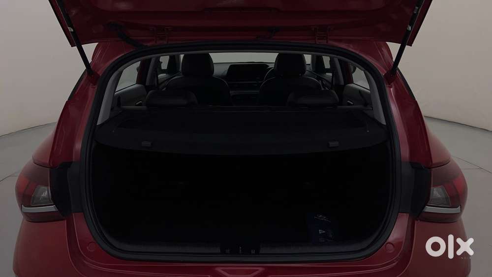 Hyundai New I20 1.2 Asta (o) Ivt, 2023, Petrol