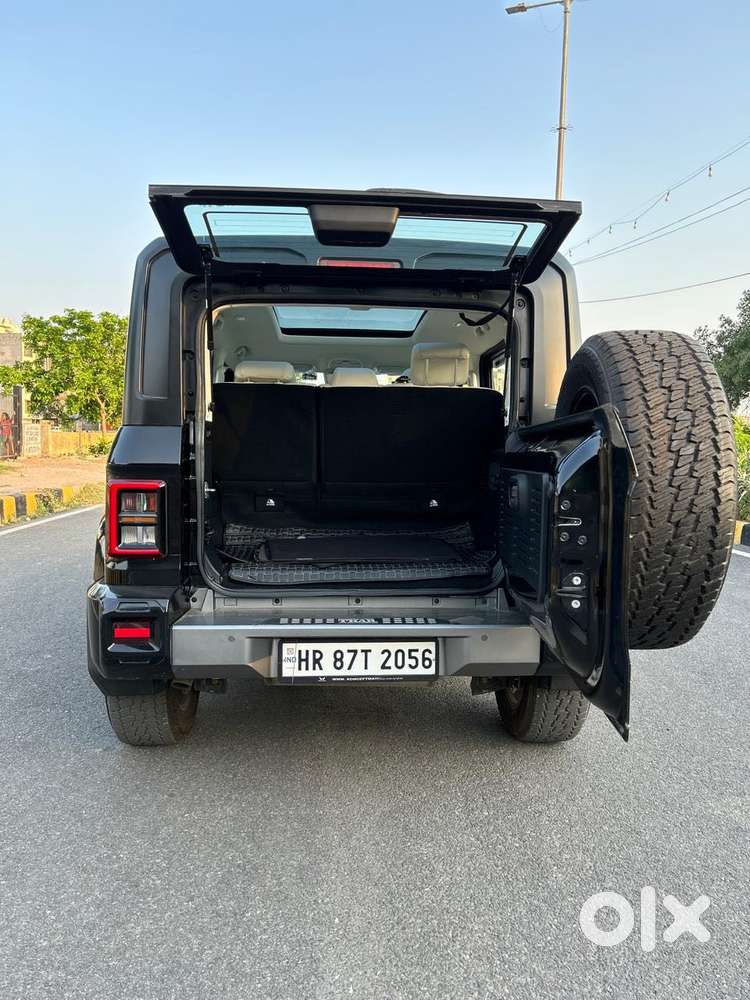 Mahindra Thar Roxx Ax7l Rwd At, 2025, Petrol